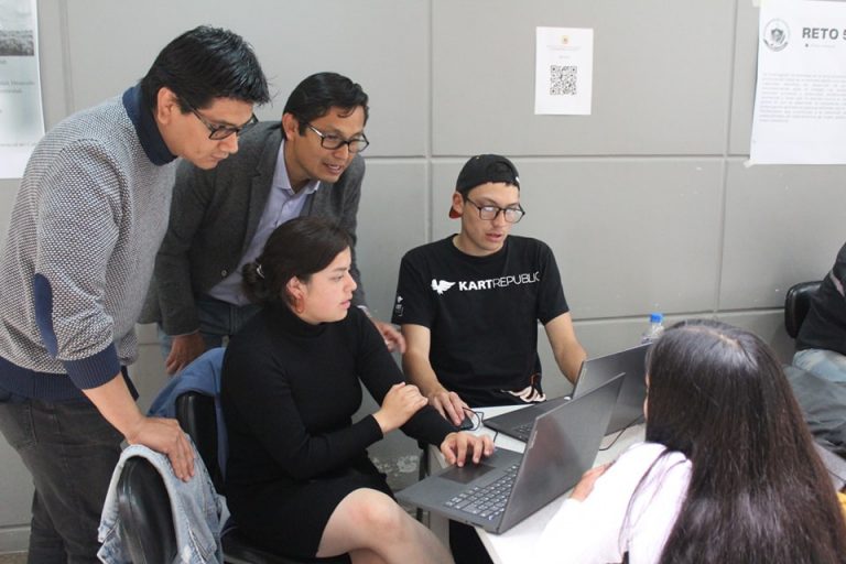 Estudiantes plantearon soluciones del Sector Productivo durante HUB de Innovación