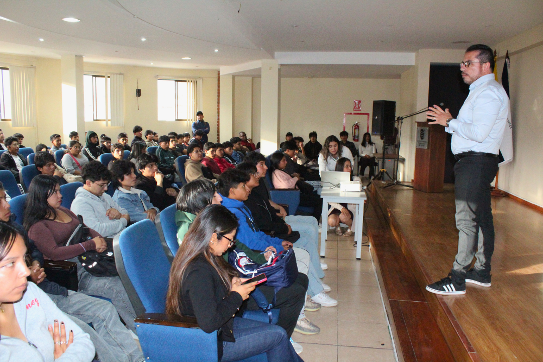 IST del Austro realizó Jornadas de Inducción y Nivelación para estudiantes de primer ciclo