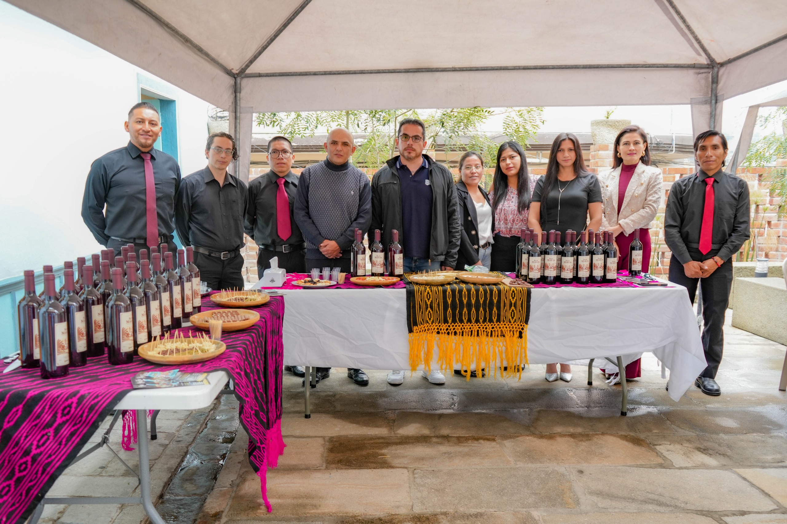 IST del Austro y Municipio de Azogues presentaron el vino artesanal “San Marcos” tras taller en Luis Cordero